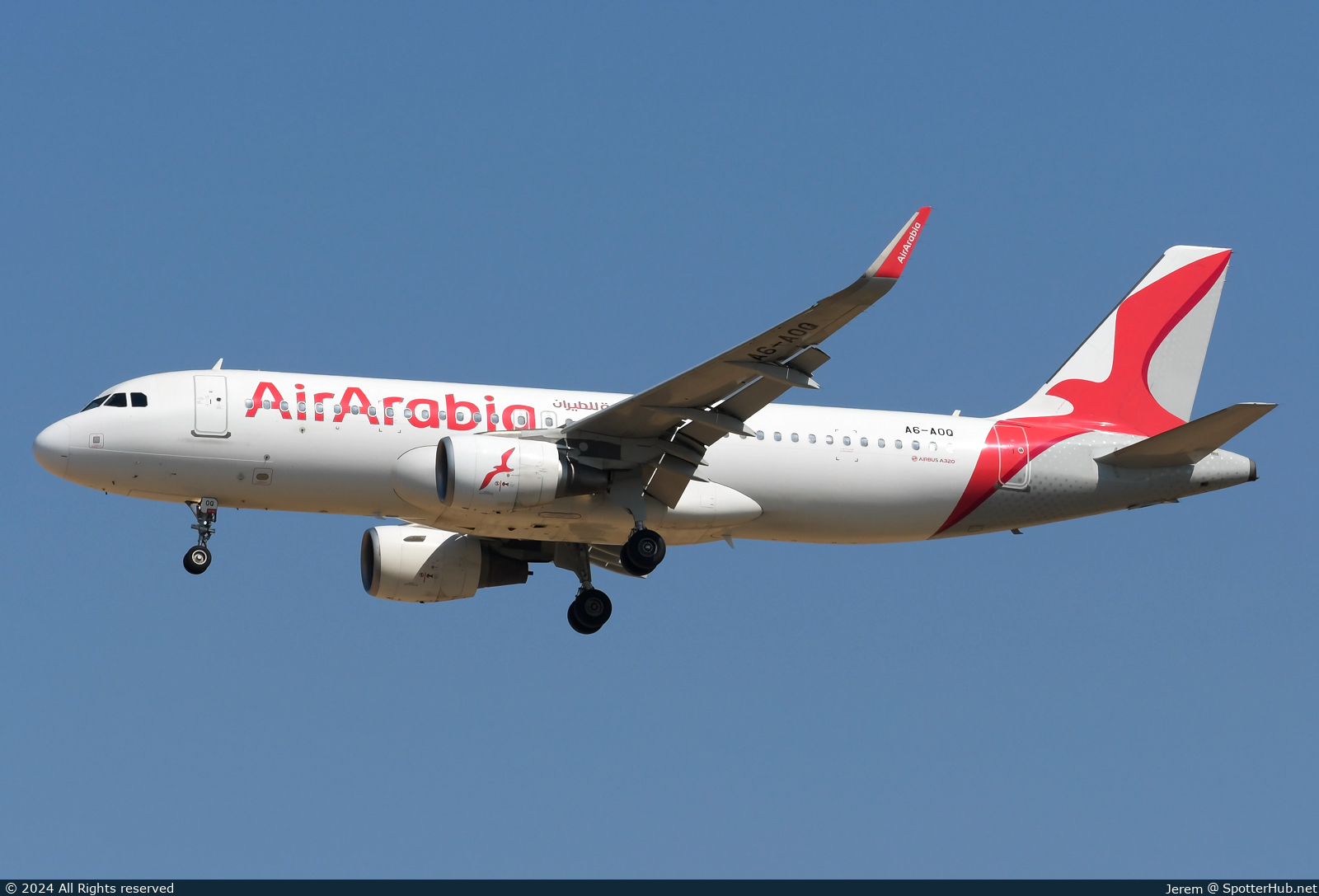 Photo of A6-AOQ - Airbus A320-214 operated by Air Arabia