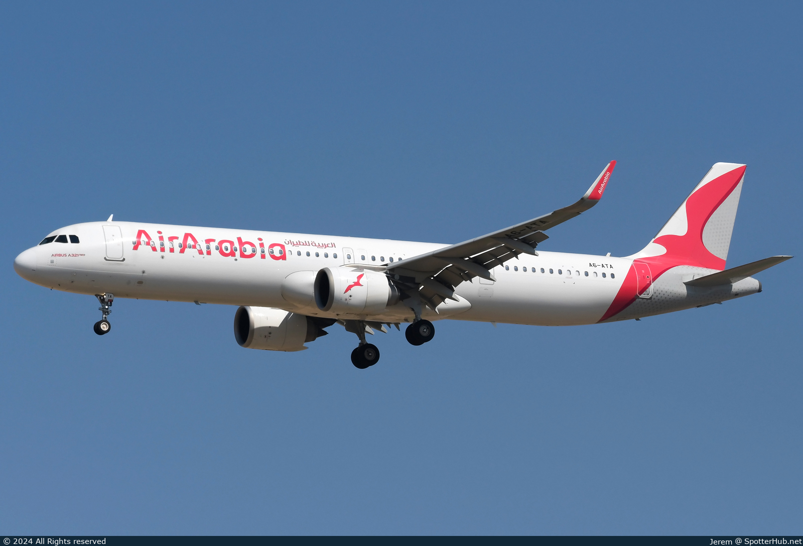 Photo of A6-ATA - Airbus A321-251NX operated by Air Arabia