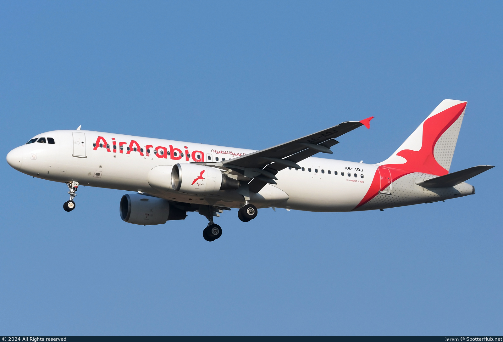 Photo of A6-AQJ - Airbus A320-214 operated by Air Arabia