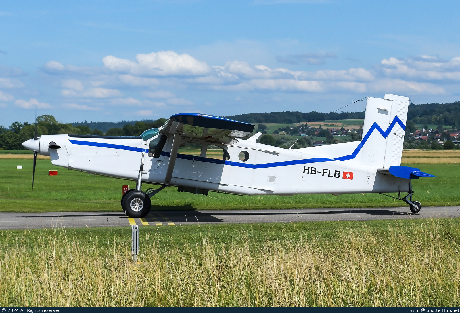 Photo of HB-FLB - Pilatus PC-6/B2-H4 Turbo Porter operated by Private