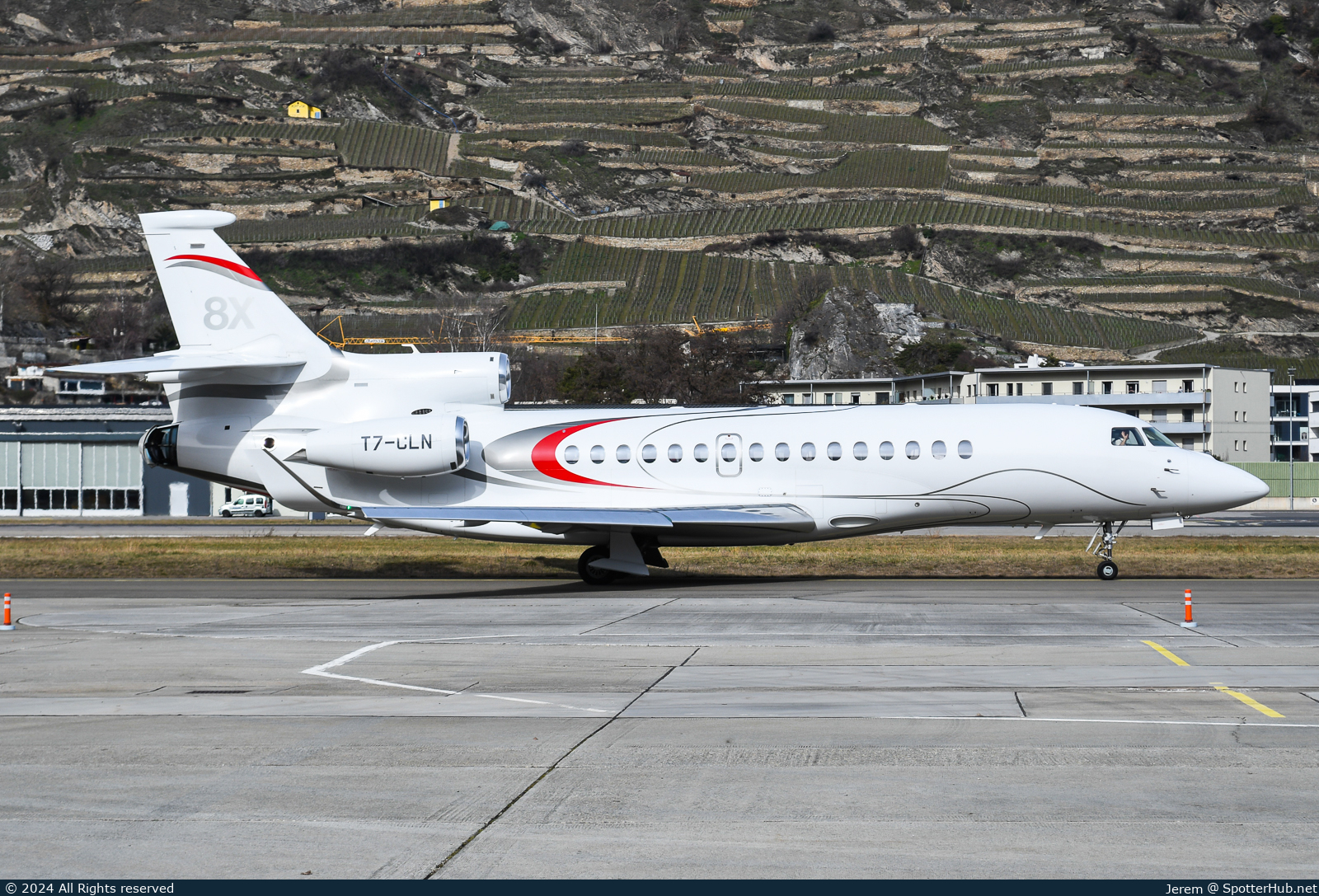 Photo of T7-CLN - Dassault Falcon 8X operated by Private