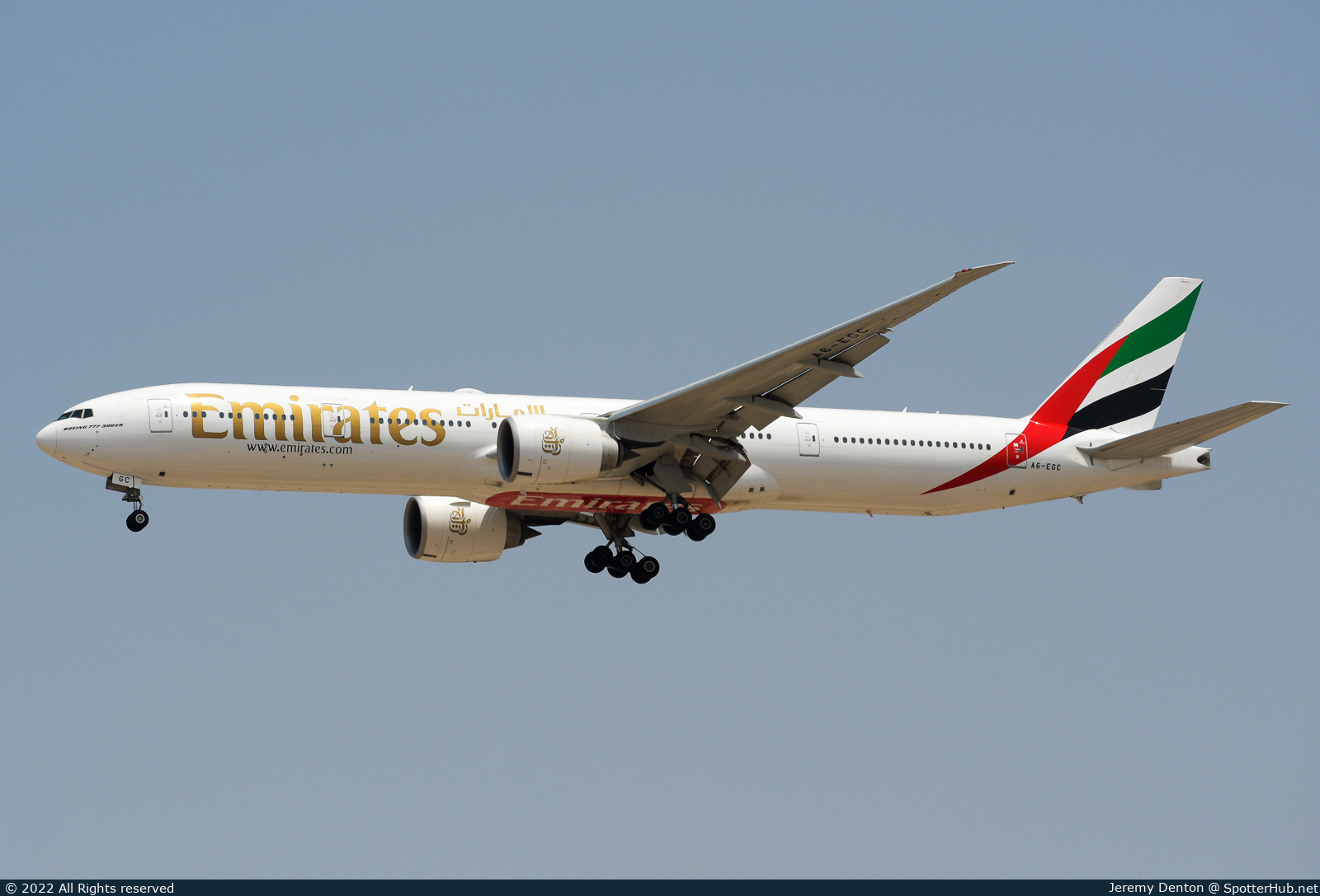 Photo of A6-EGC - Boeing 777-31H(ER) operated by Emirates