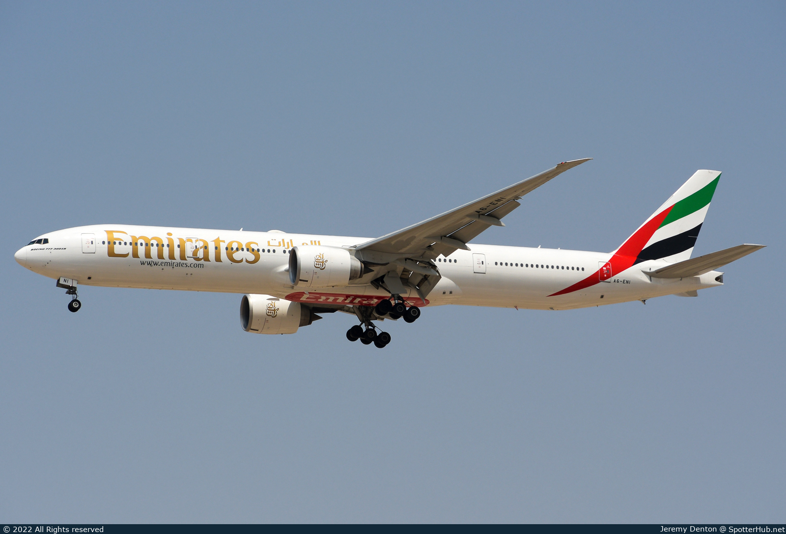 Photo of A6-ENI - Boeing 777-31H(ER) operated by Emirates