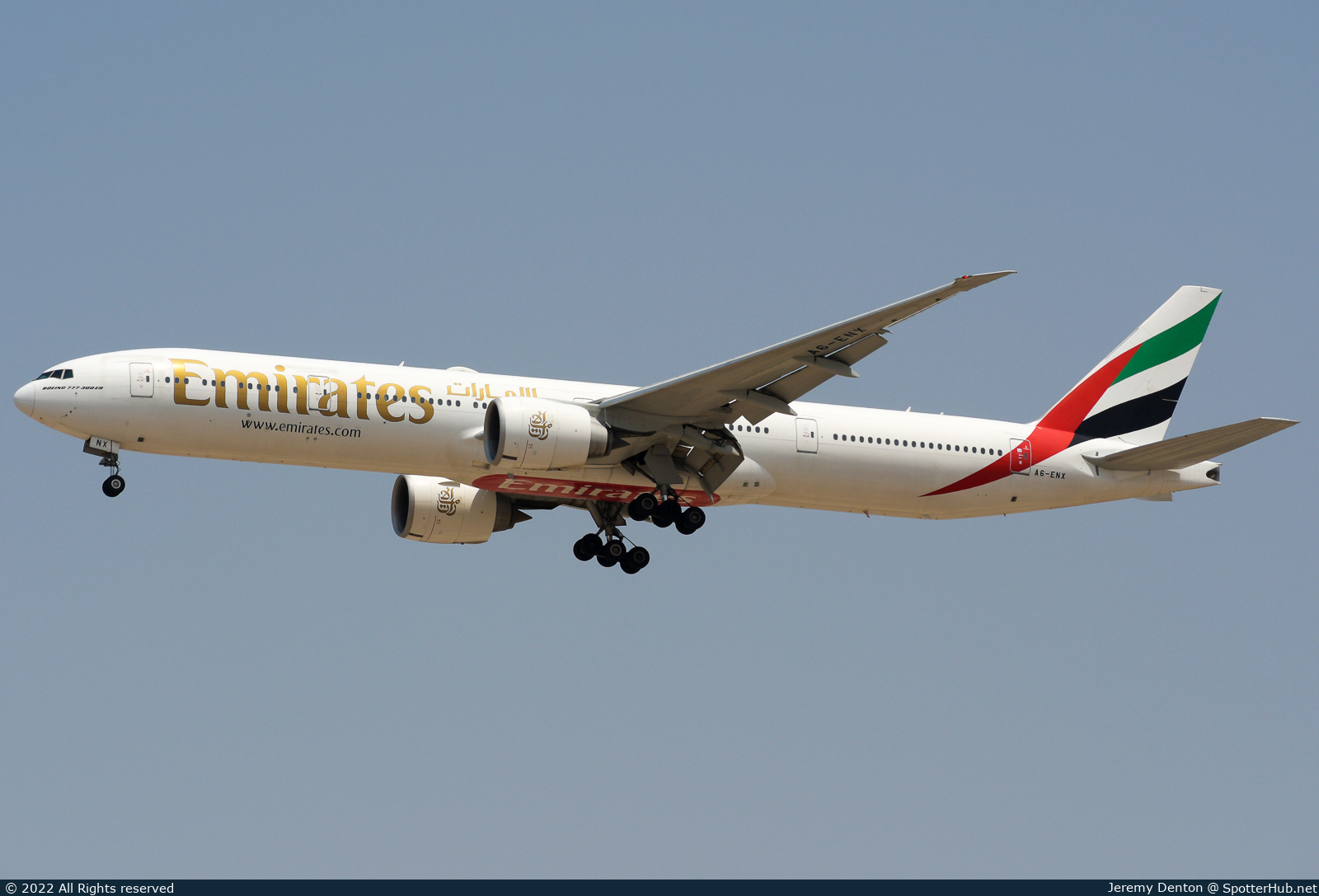 Photo of A6-ENX - Boeing 777-31H(ER) operated by Emirates