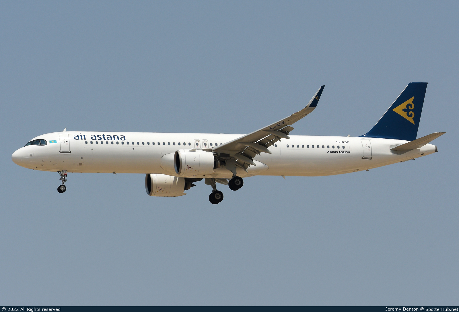 Photo of EI-KGF - Airbus A321-271NX operated by Air Astana