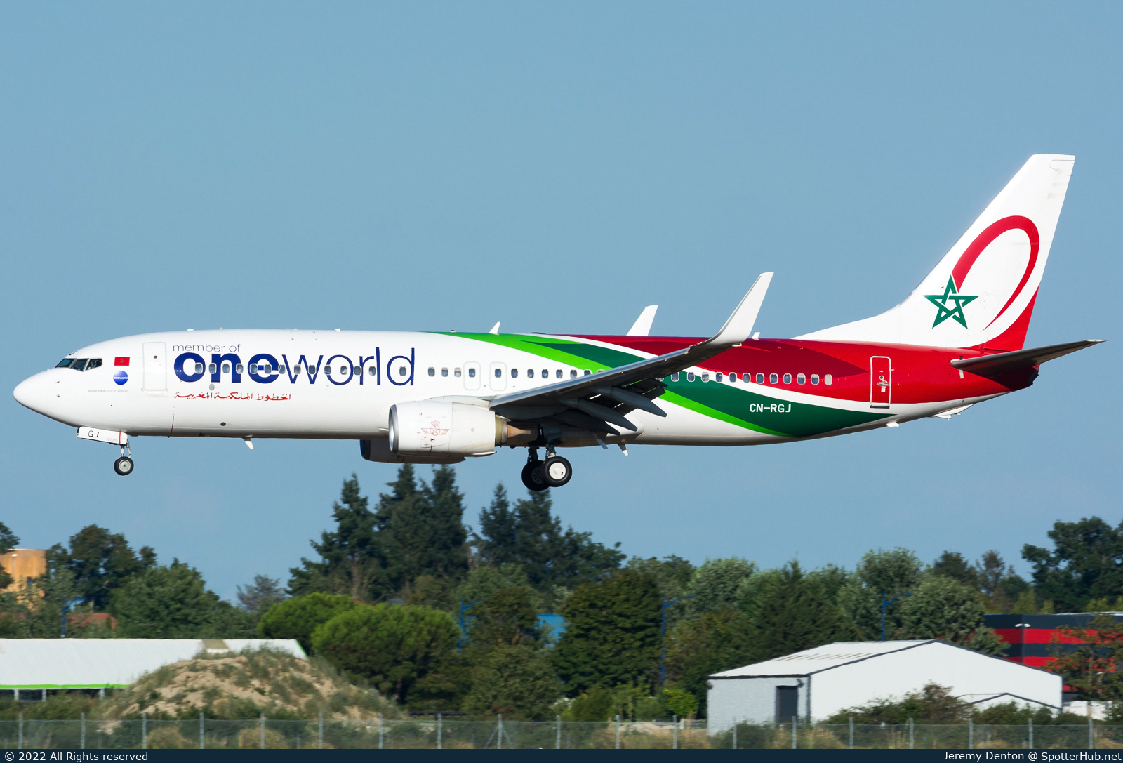 Photo of CN-RGJ - Boeing 737-8B6 operated by Royal Air Maroc