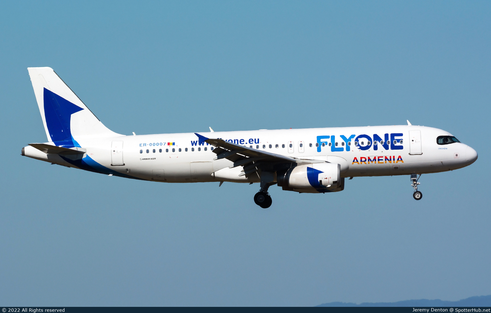 Photo of ER-00007 - Airbus A320-232 operated by FlyOne Armenia