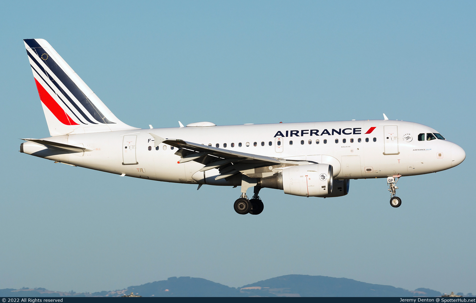 Photo of F-GUGP - Airbus A318-111 operated by Air France