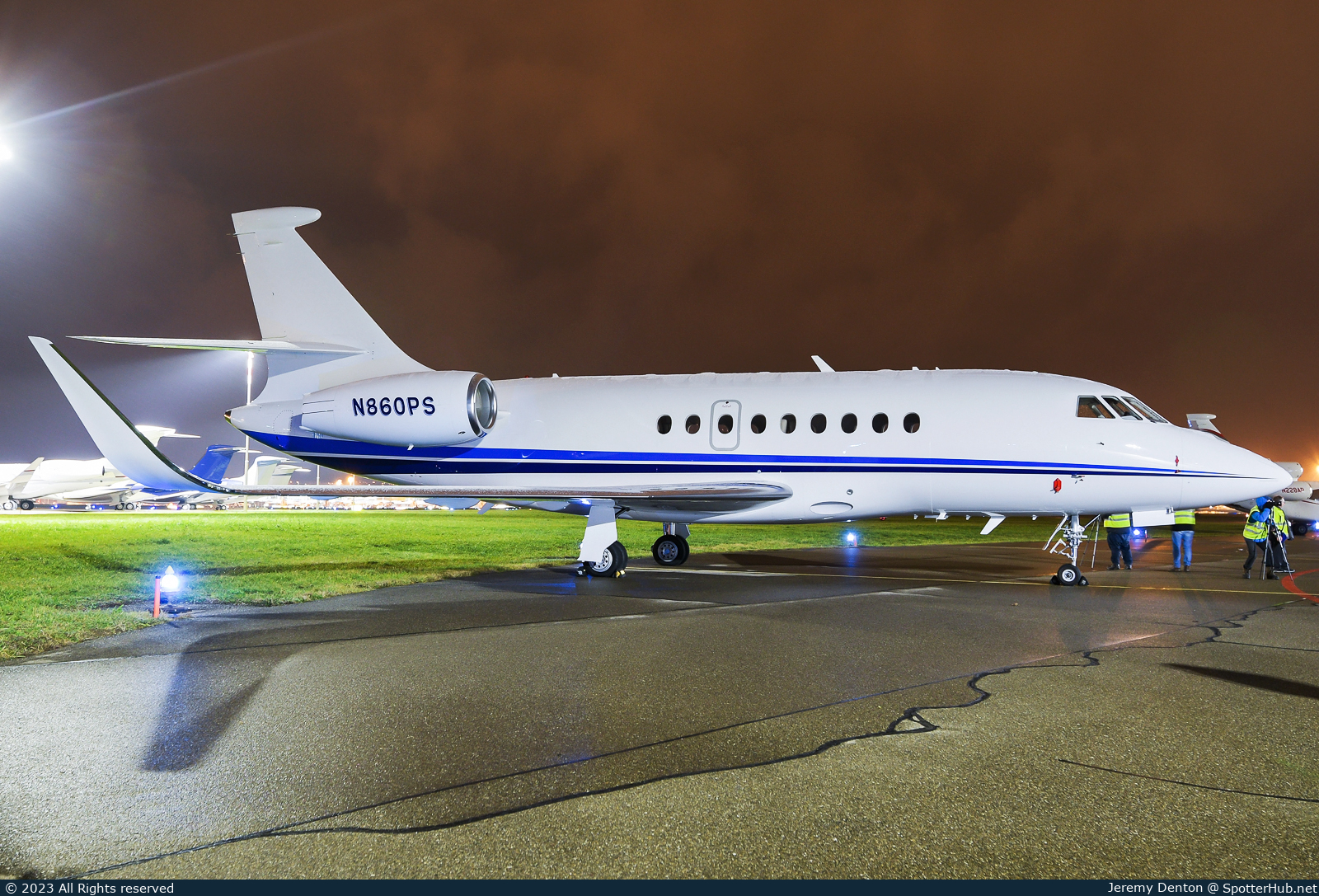 Photo of N860PS - Dassault Falcon 2000EX operated by Private