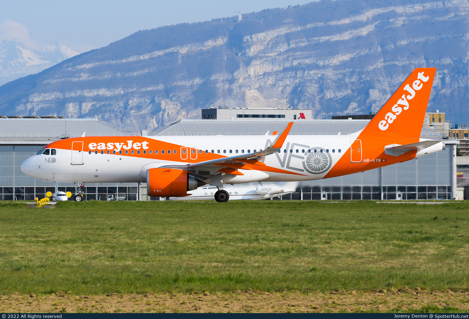 Photo of HB-AYN - Airbus A320-251N operated by easyJet Switzerland