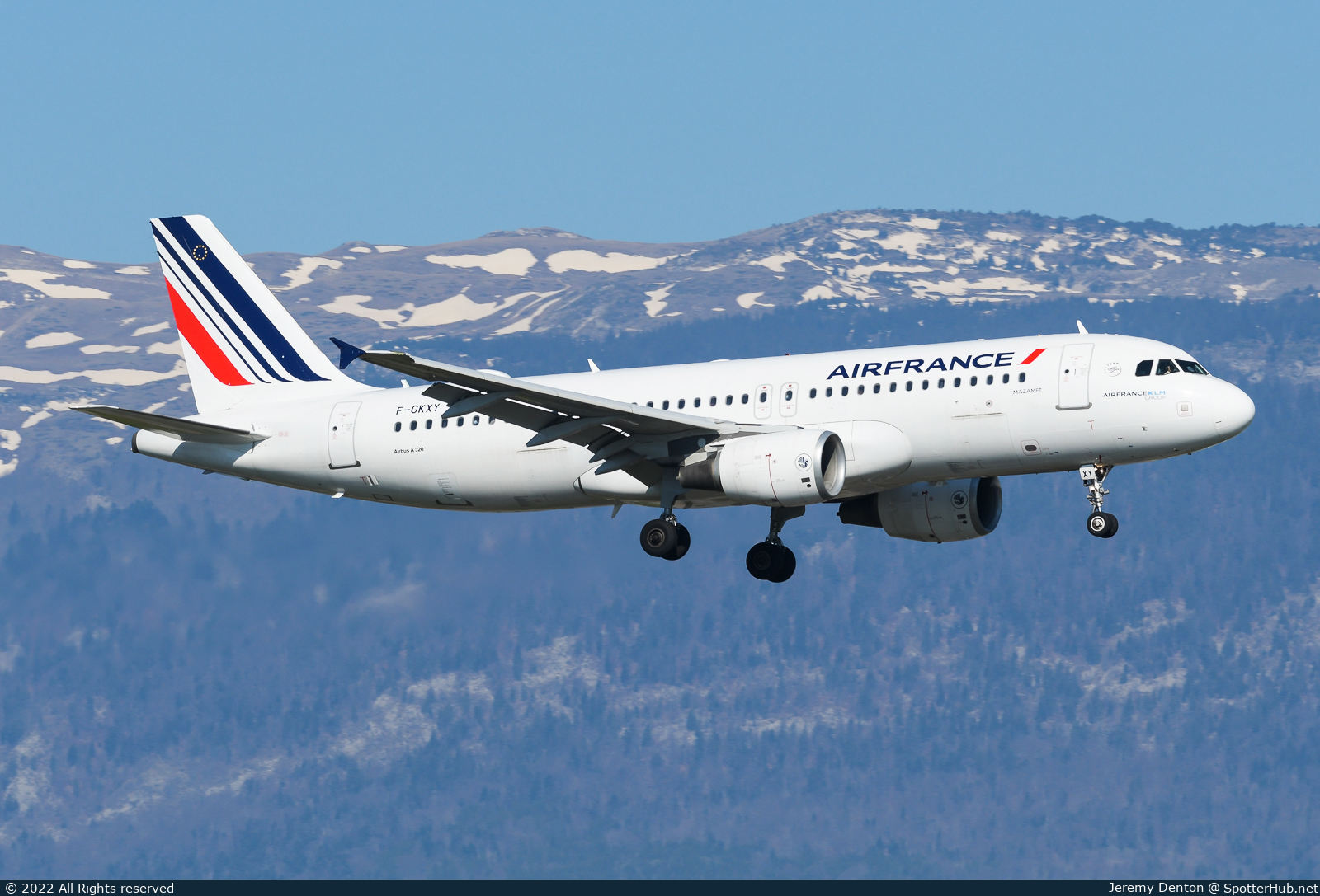 Photo of F-GKXY - Airbus A320-214 operated by Air France