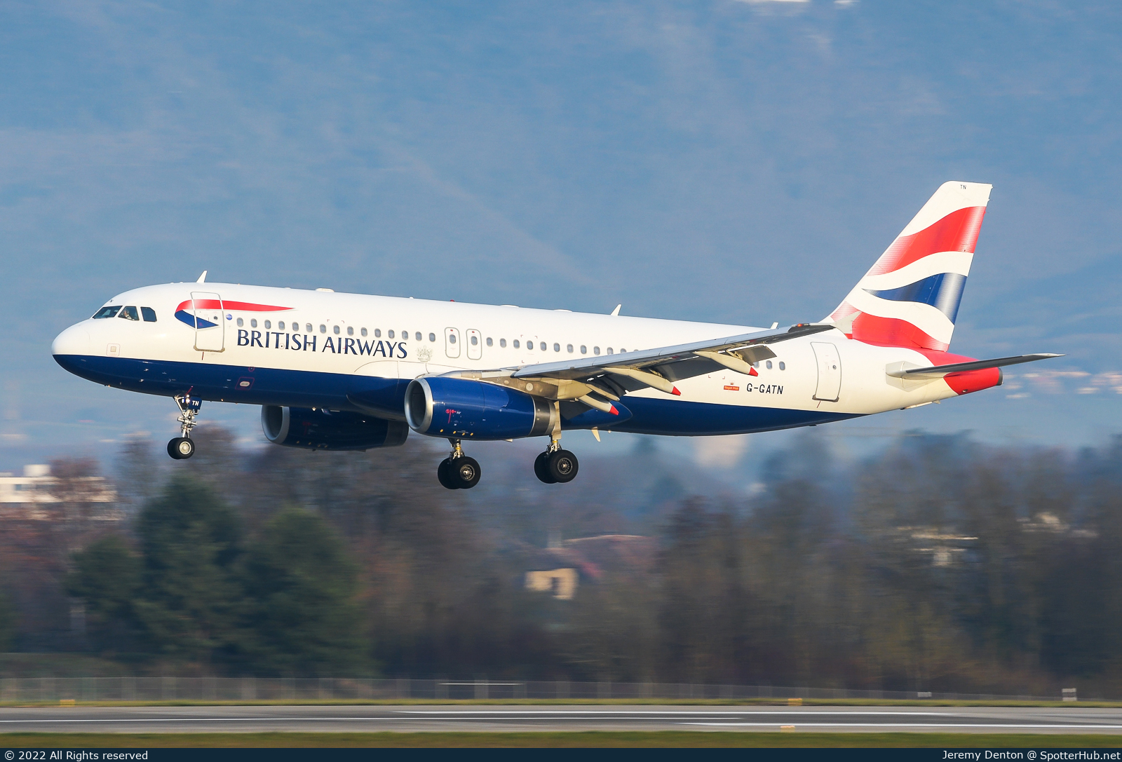 Photo of G-GATN - Airbus A320-232 operated by British Airways
