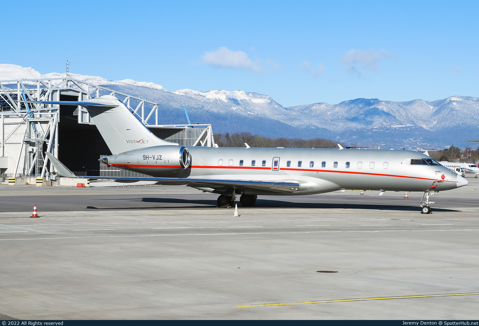 Photo of 9H-VJZ - Bombardier Global 6000 operated by VistaJet