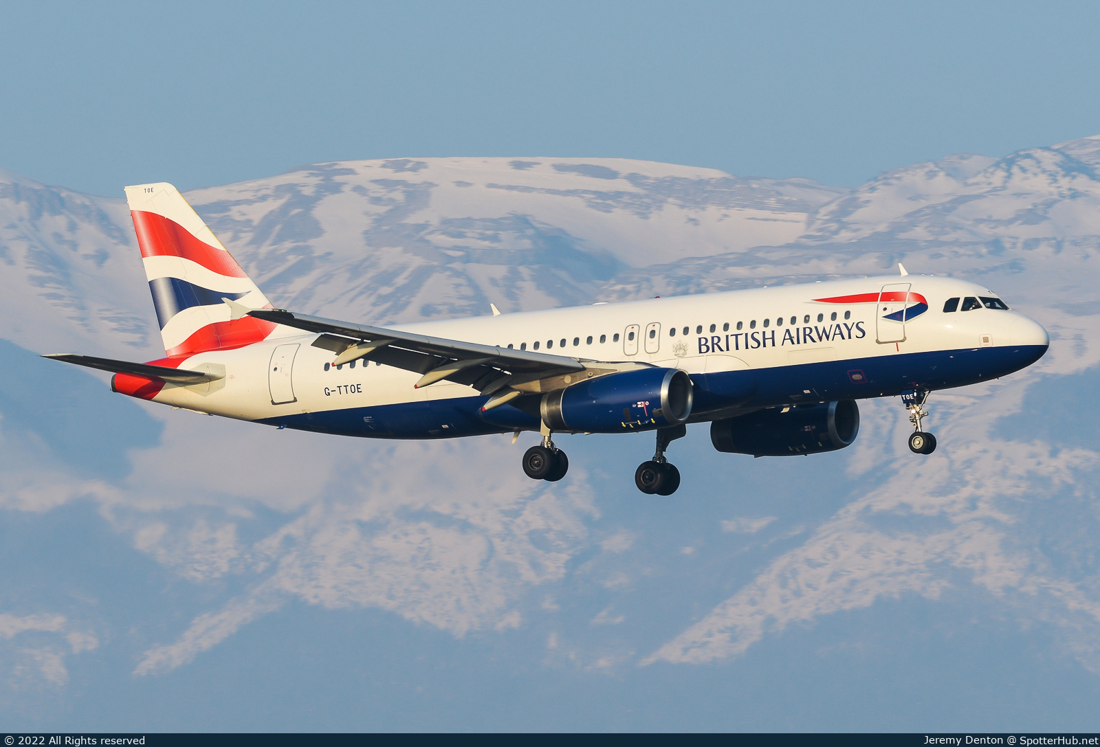 Photo of G-TTOE - Airbus A320-232 operated by British Airways