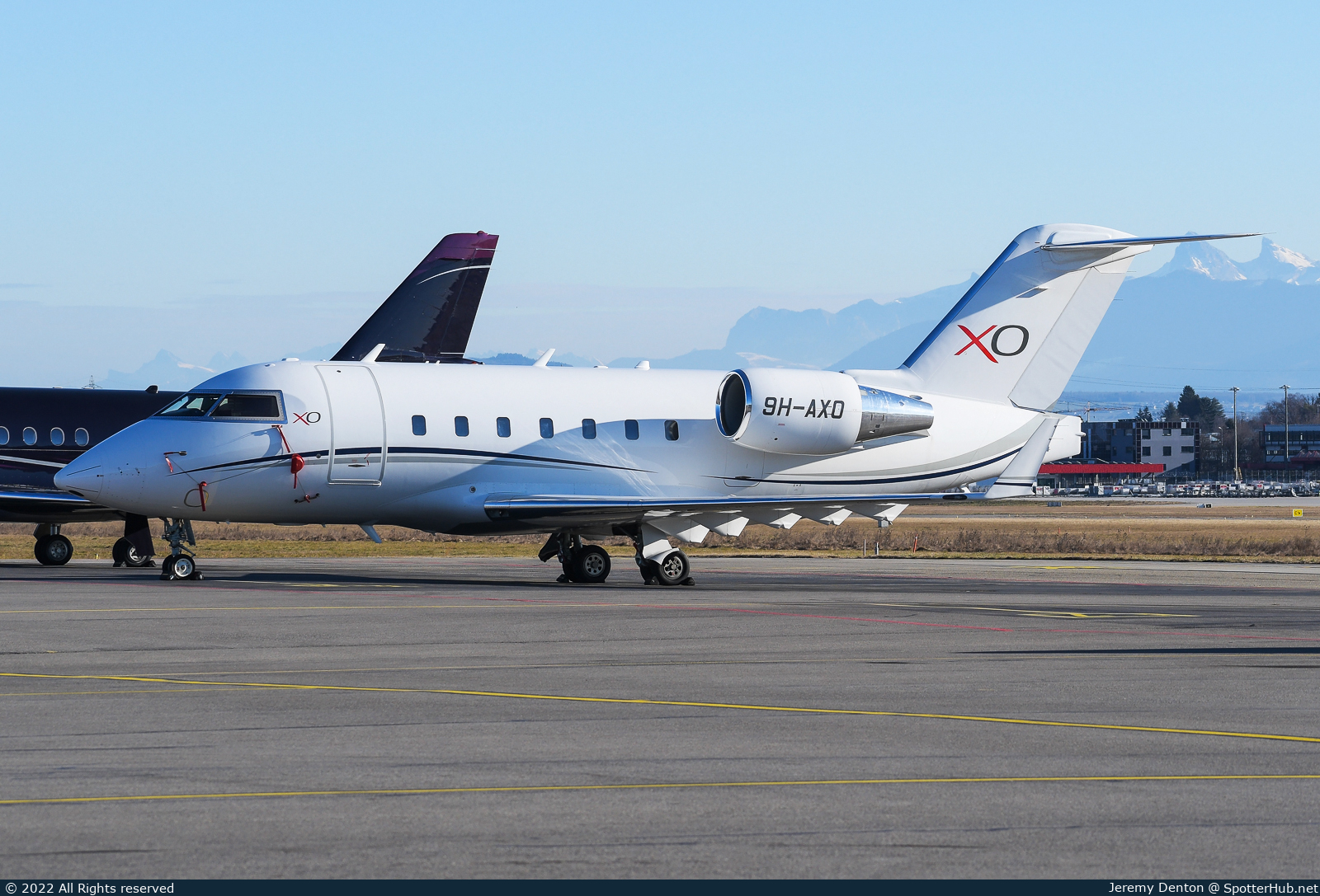 Photo of 9H-AXO - Bombardier Challenger 604 operated by XOJet Europe