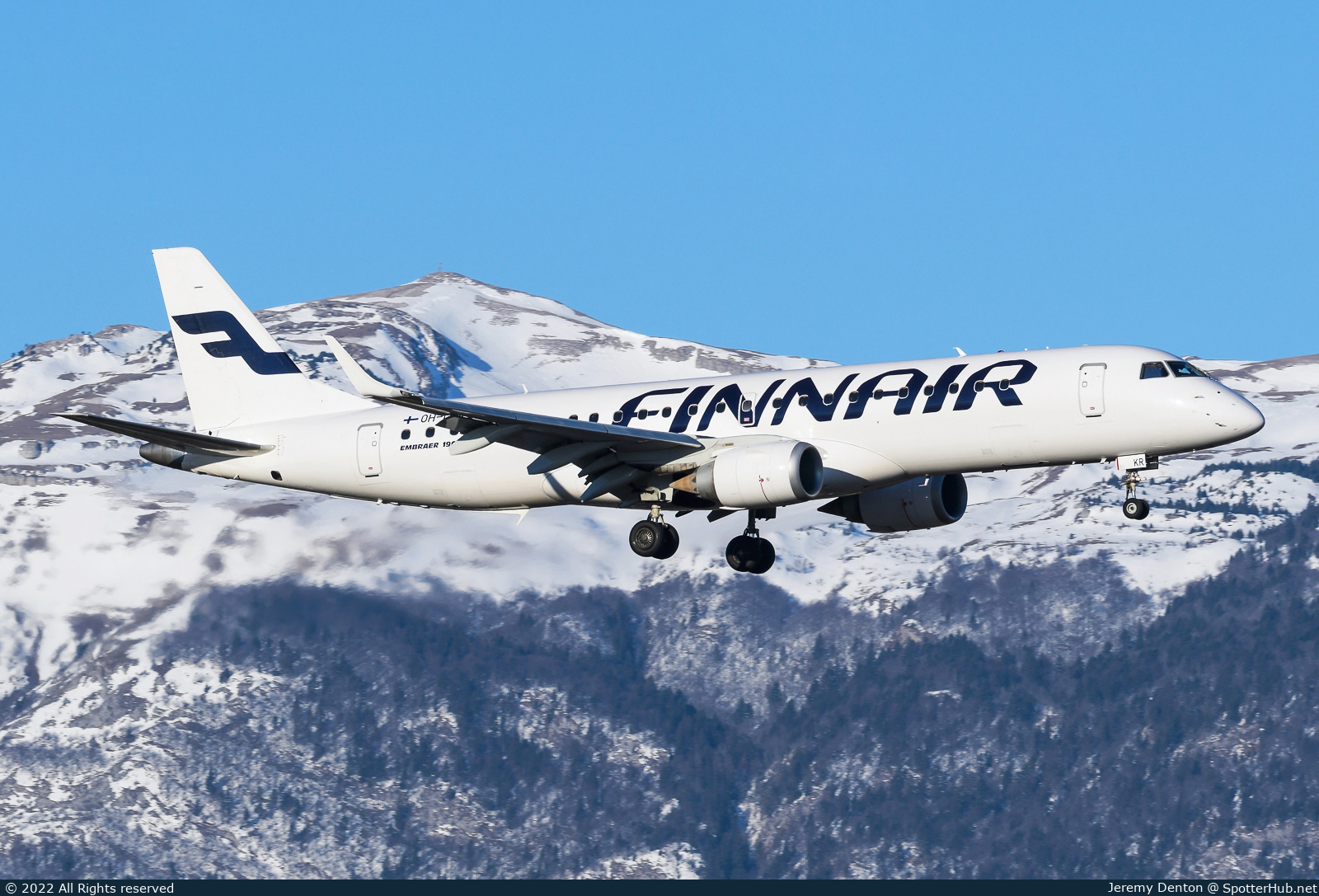 Photo of OH-LKR - Embraer ERJ-190LR operated by Finnair