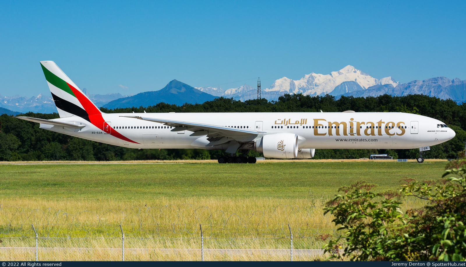 Photo of A6-EQN - Boeing 777-31H(ER) operated by Emirates