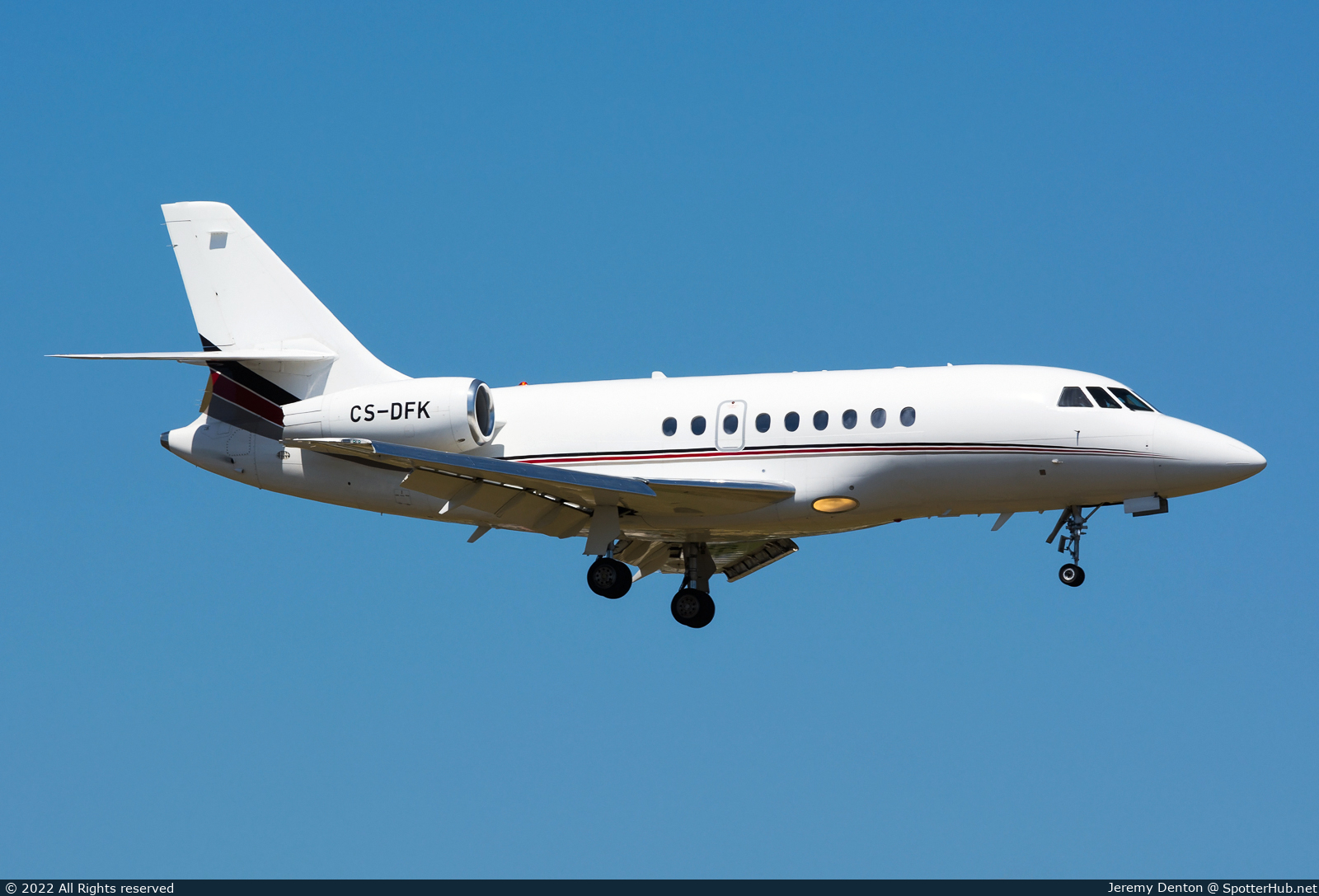Photo of CS-DFK - Dassault Falcon 2000EX operated by NetJets Europe