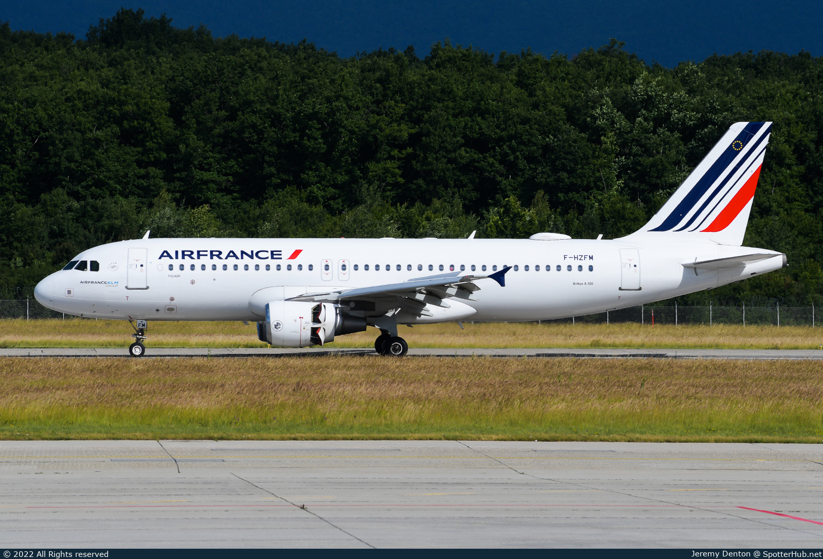 Photo of F-HZFM - Airbus A320-216 operated by Air France