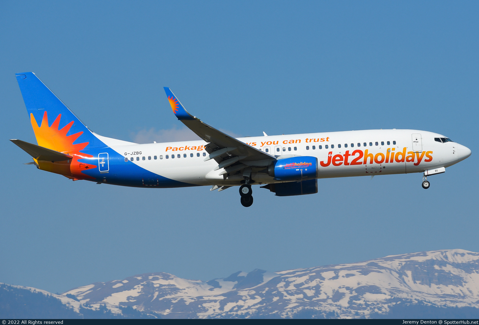 Photo of G-JZBG - Boeing 737-8MG operated by Jet2