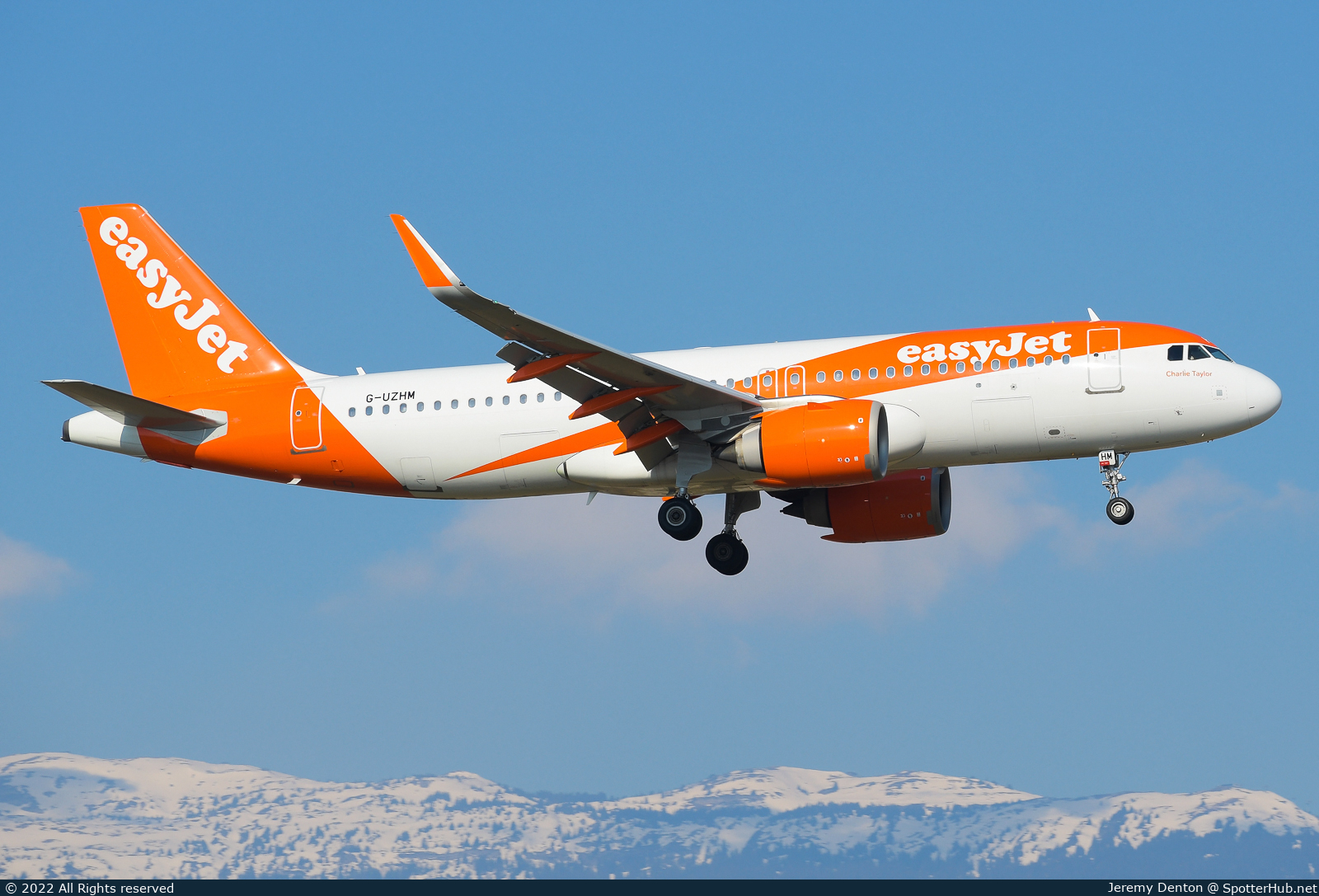 Photo of G-UZHM - Airbus A320-251N operated by easyJet