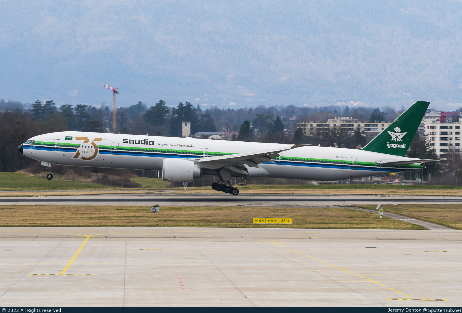 Photo of HZ-AK28 - Boeing 777-368(ER) operated by Saudia