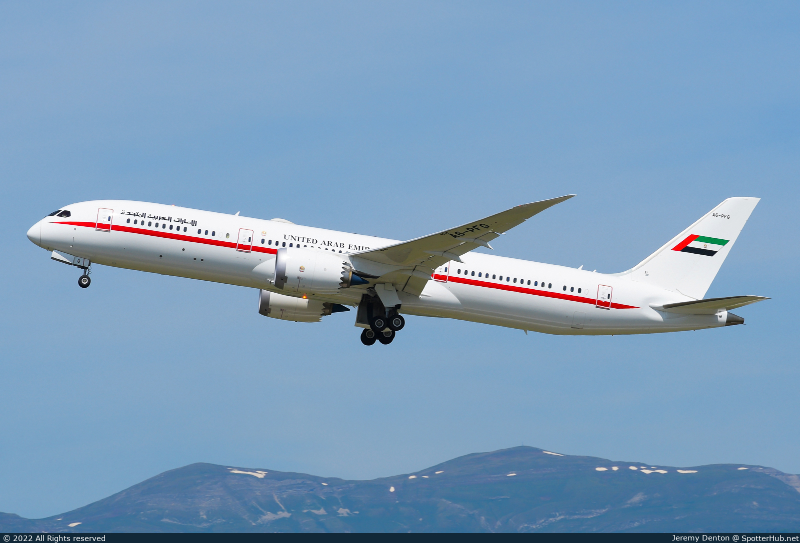 Photo of A6-PFG - Boeing 787-9 Dreamliner operated by United Arab Emirates Presidential Flight