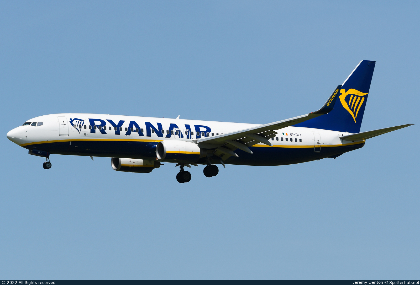 Photo of EI-DLI - Boeing 737-8AS operated by Ryanair