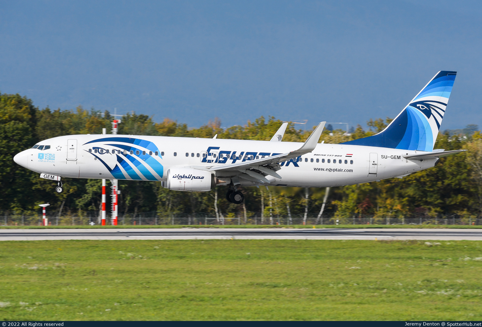 Photo of SU-GEM - Boeing 737-866 operated by Egyptair