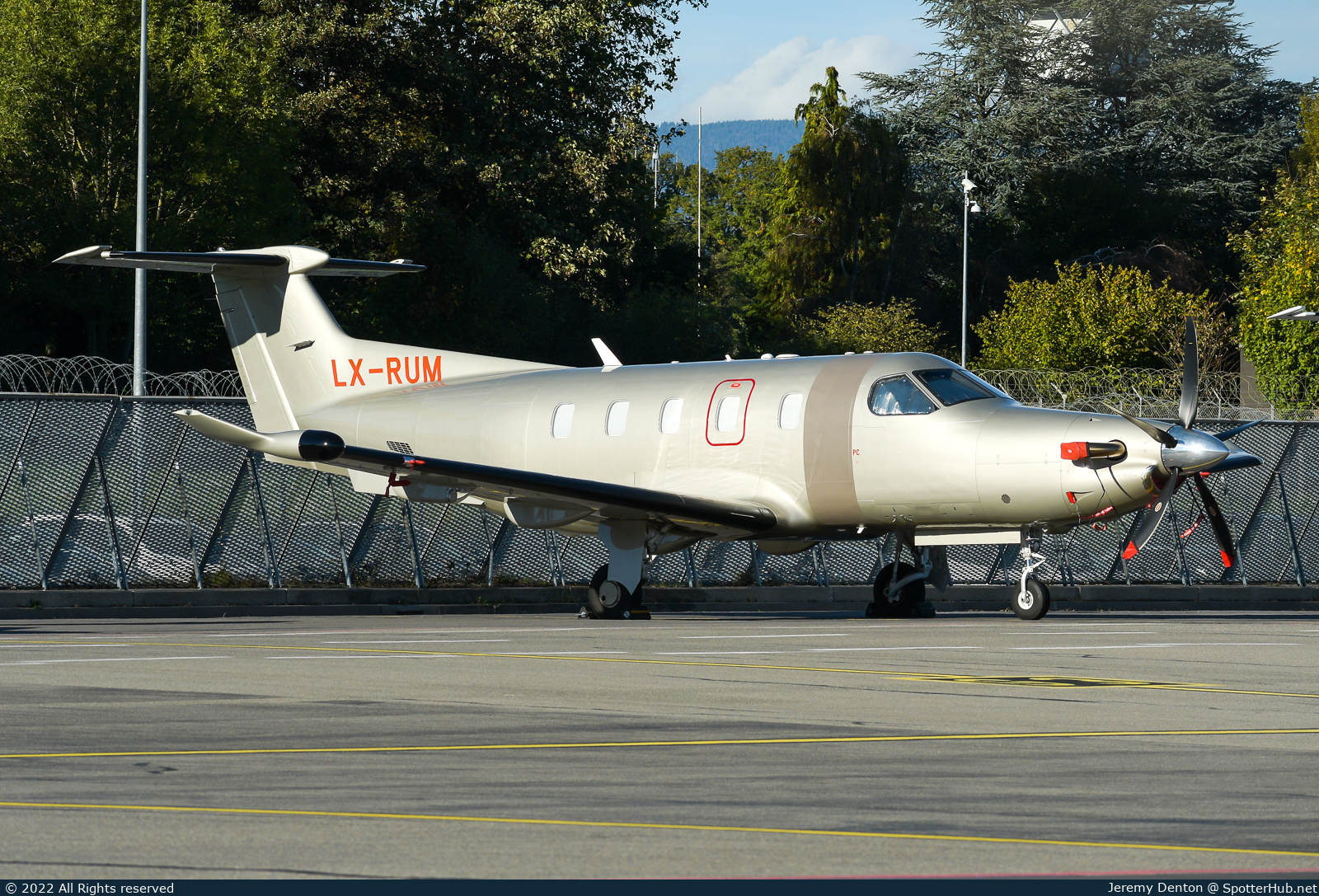 Photo of LX-RUM - Pilatus PC-12 NGX operated by Jetfly Aviation