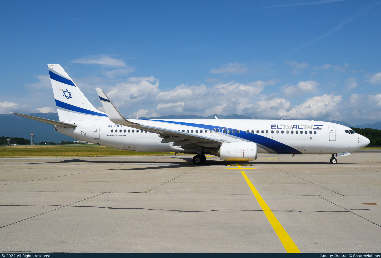 Photo of 4X-EKH - Boeing 737-85P operated by El Al Israel Airlines