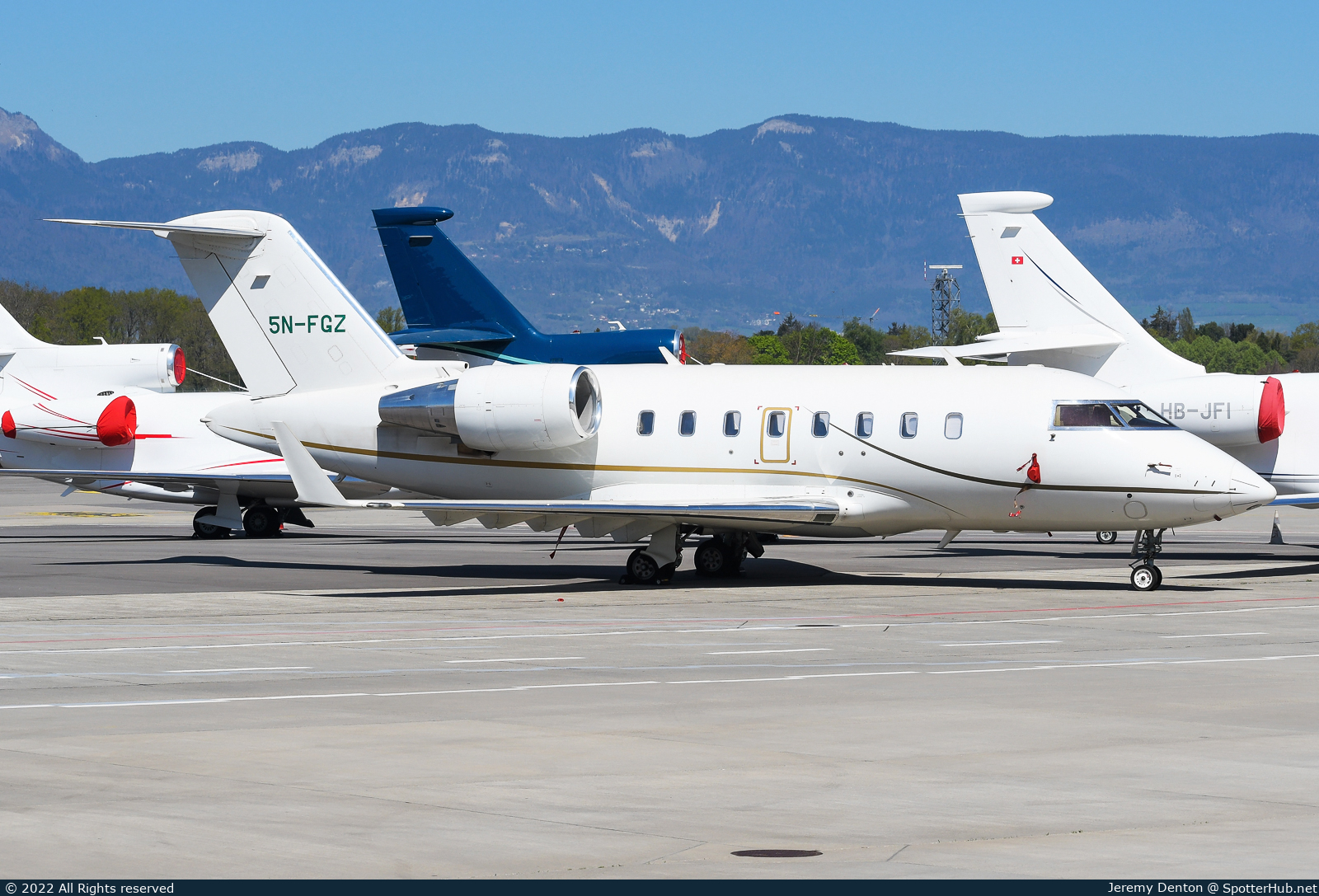 Photo of 5N-FGZ - Bombardier Challenger 605 operated by Nigerian Air Force