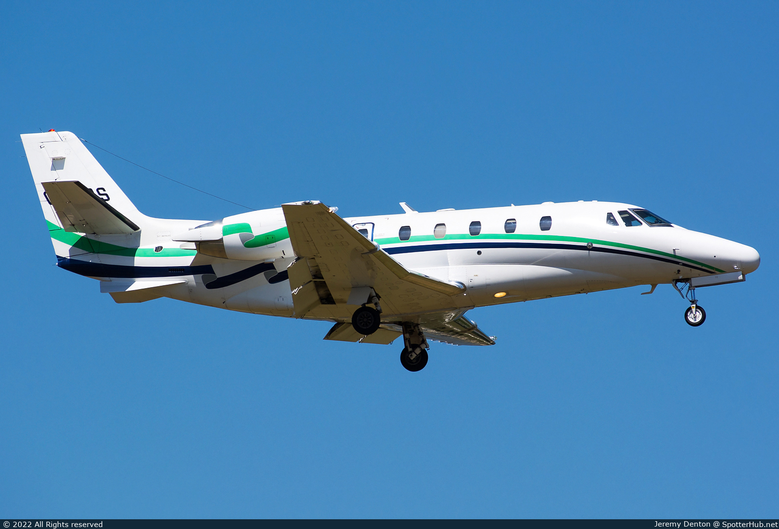 Photo of G-SIRS - Cessna 560XL Citation Excel operated by London Executive Aviation