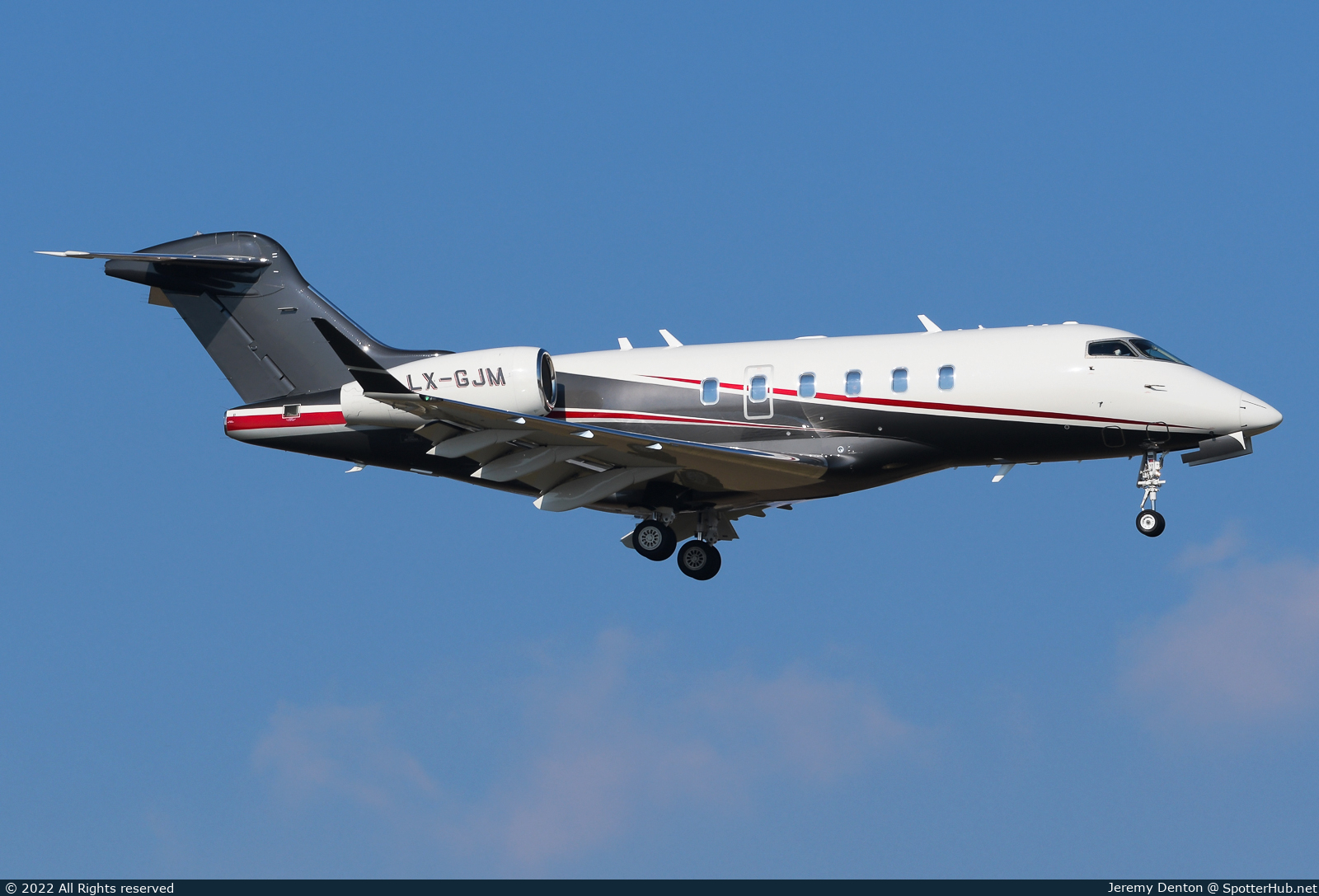 Photo of LX-GJM - Bombardier Challenger 350 operated by Global Jet Luxembourg