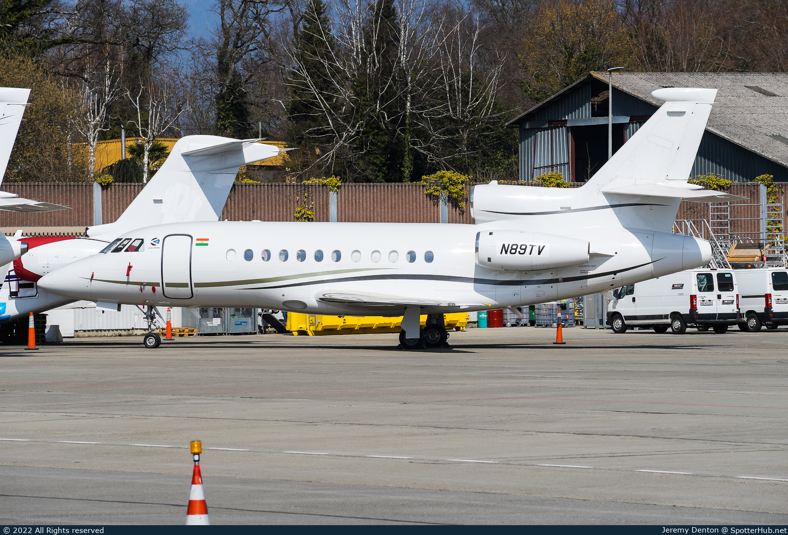 Photo of N89TV - Dassault Falcon 900EX operated by Private