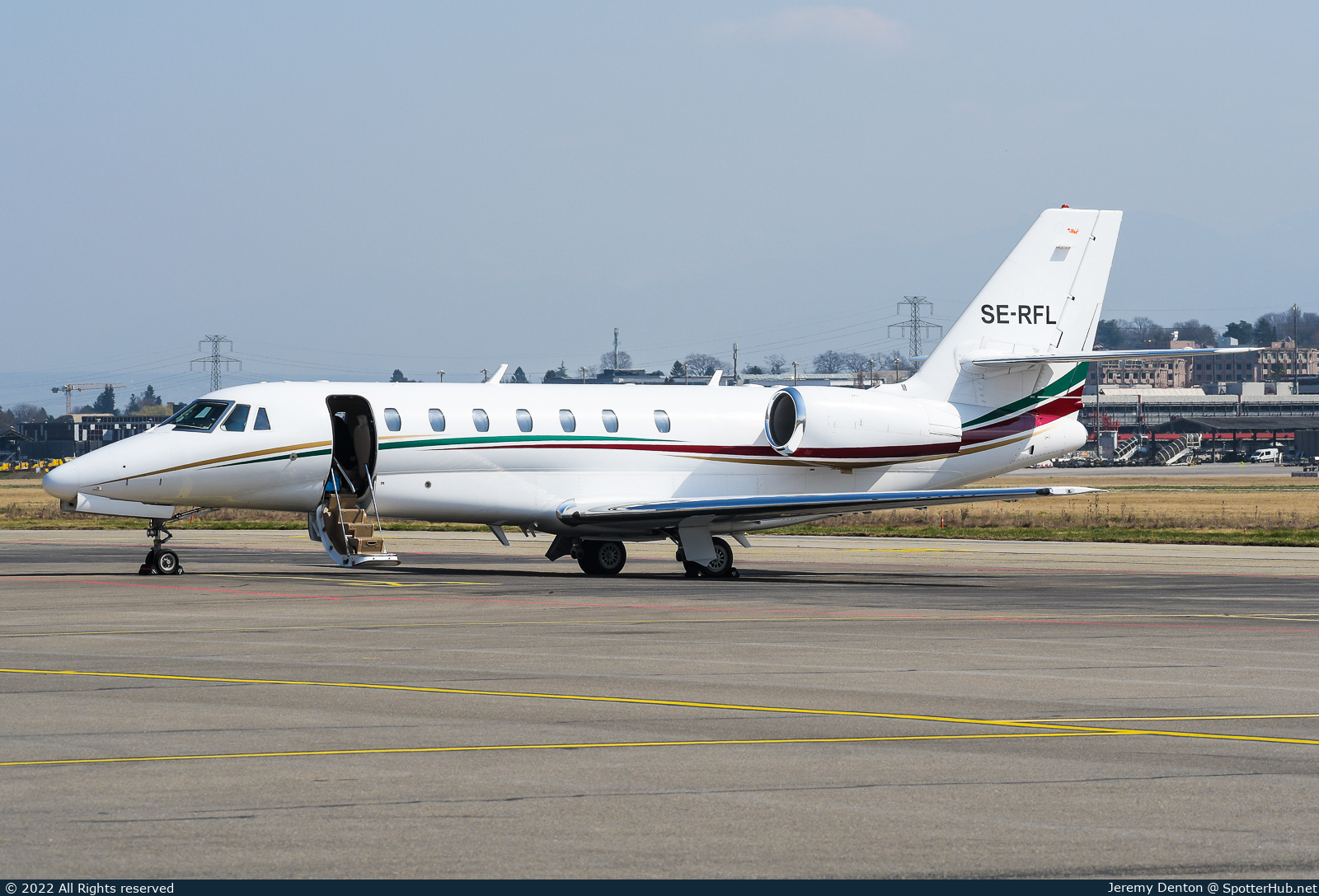 Photo of SE-RFL - Cessna 680 Citation Sovereign operated by EFS European Flight Service