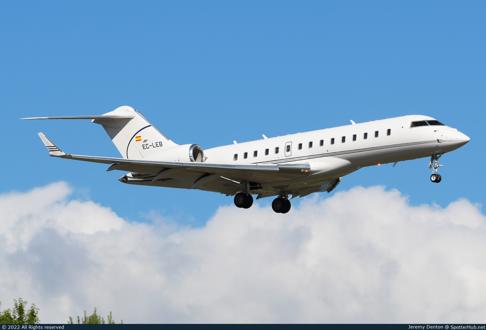 Photo of EC-LEB - Bombardier Global Express XRS operated by TAG Aviation España