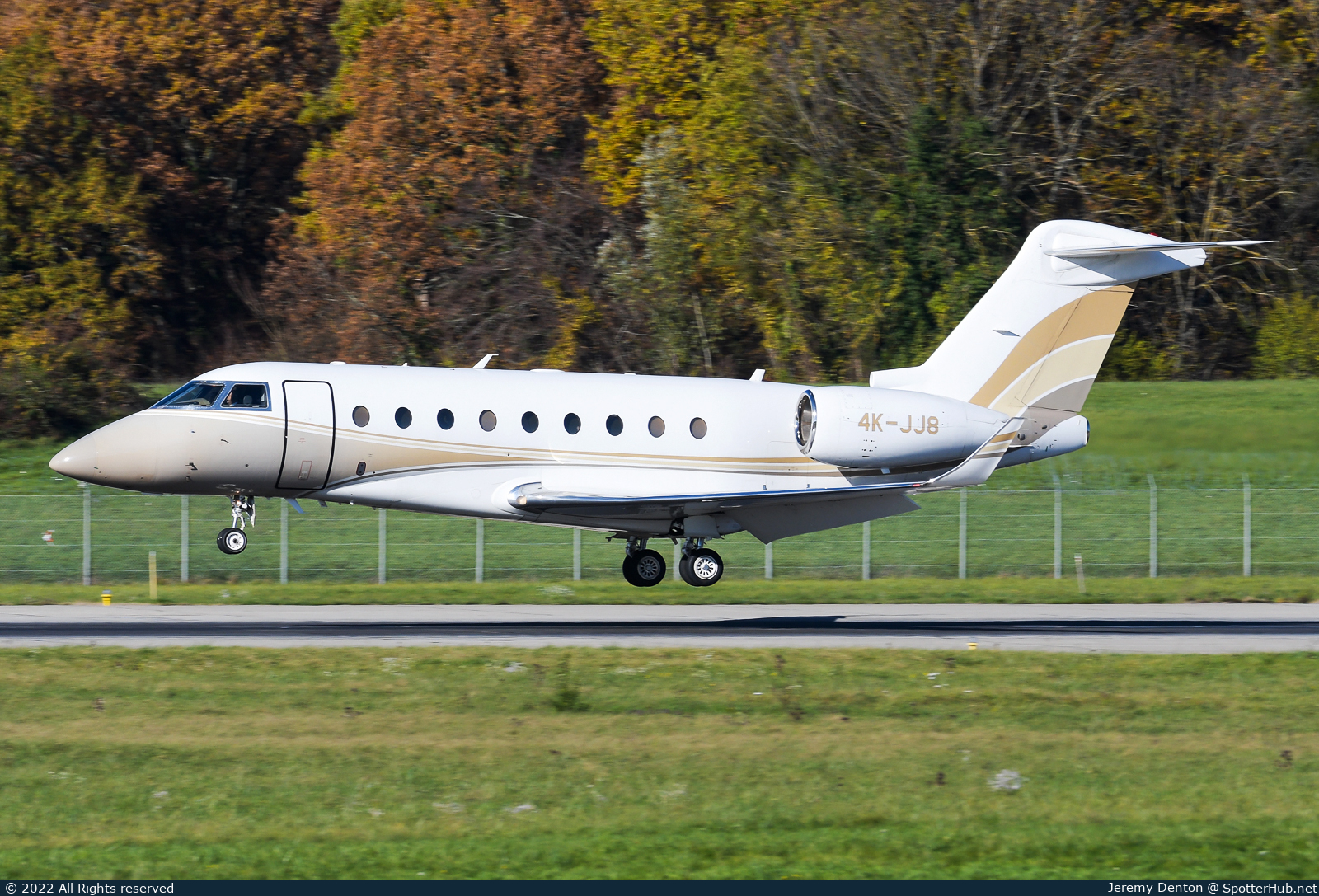 Photo of 4K-JJ8 - Gulfstream G280 operated by ASG Business Aviation