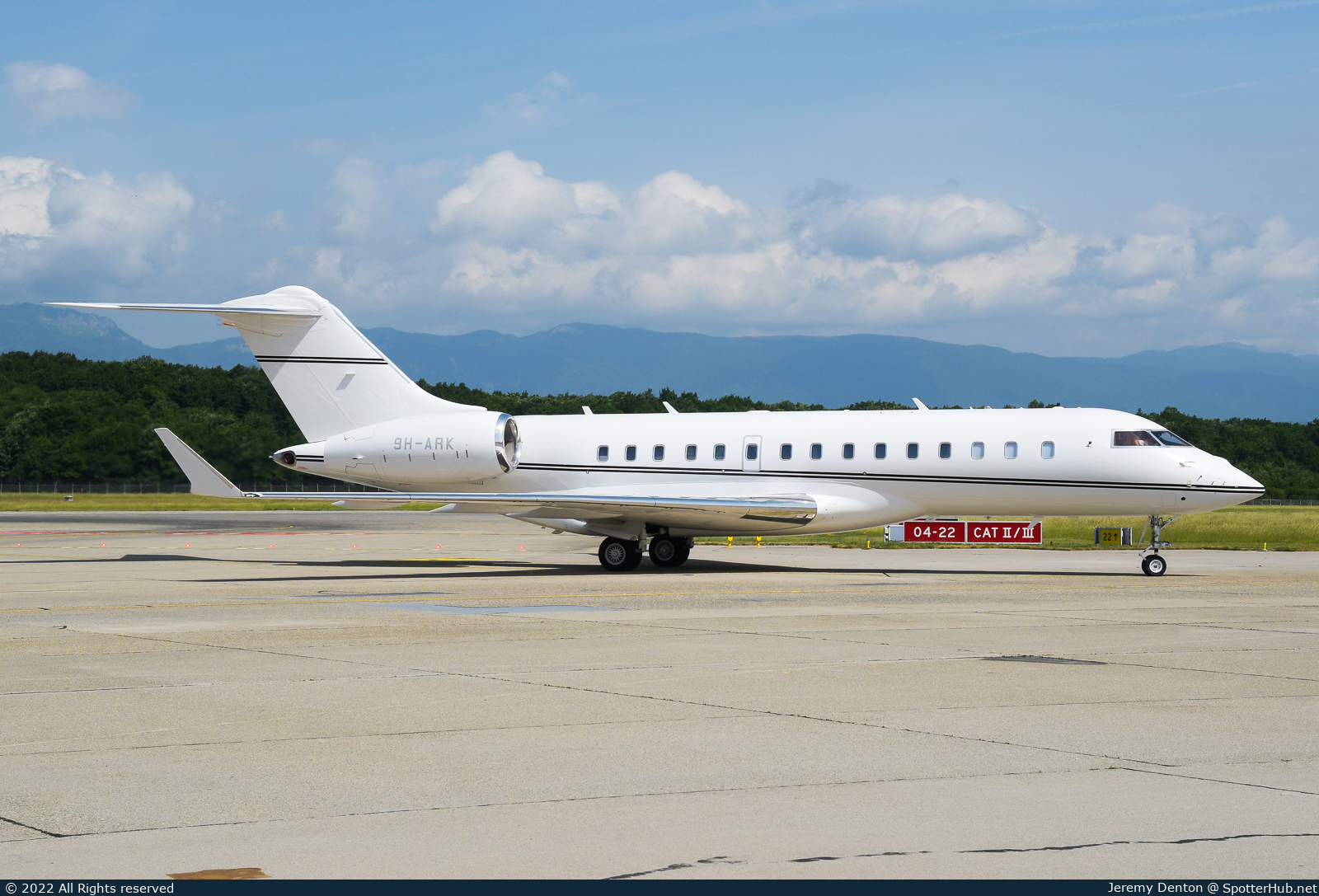 Photo of 9H-ARK - Bombardier Global 6500 operated by Emperor Aviation