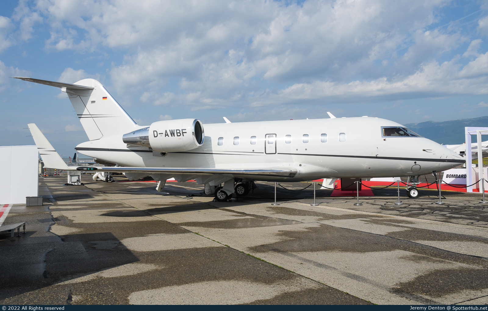 Photo of D-AWBF - Bombardier Challenger 650 operated by Air Independence