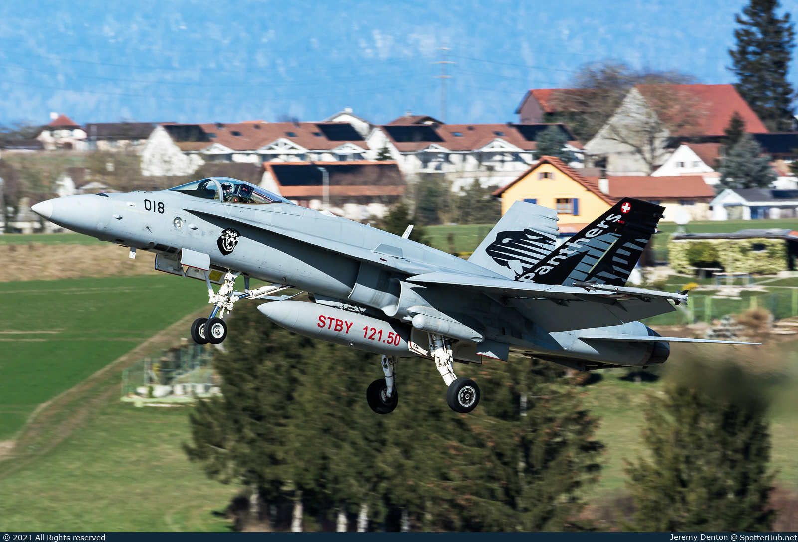 Photo of J-5018 - McDonnell Douglas F/A-18C Hornet operated by Swiss Air Force