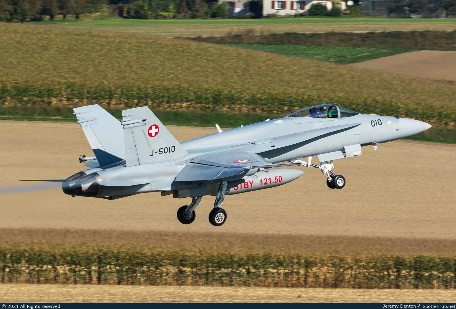 Photo of J-5010 - McDonnell Douglas F/A-18C Hornet operated by Swiss Air Force