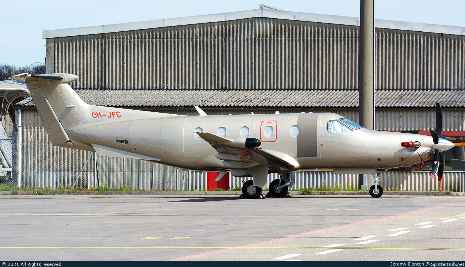 Photo of OH-JFC - Pilatus PC-12 NG operated by Fly 7 Executive Aviation