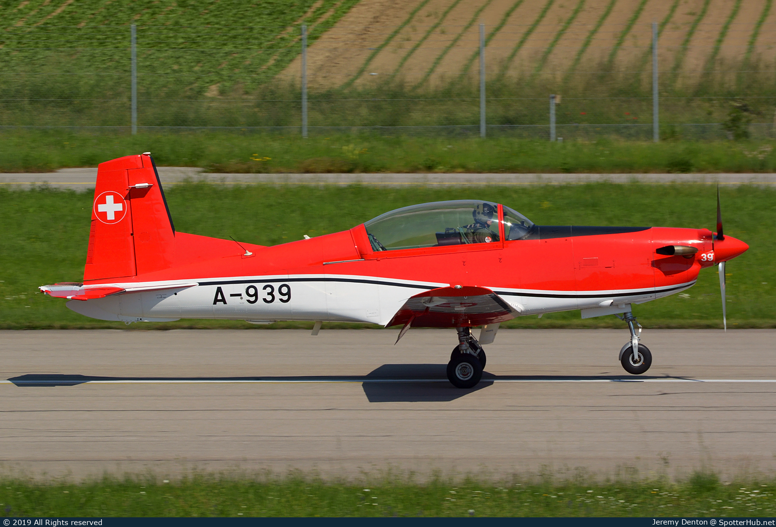 Photo of A-939 - Pilatus PC-7 operated by Swiss Air Force