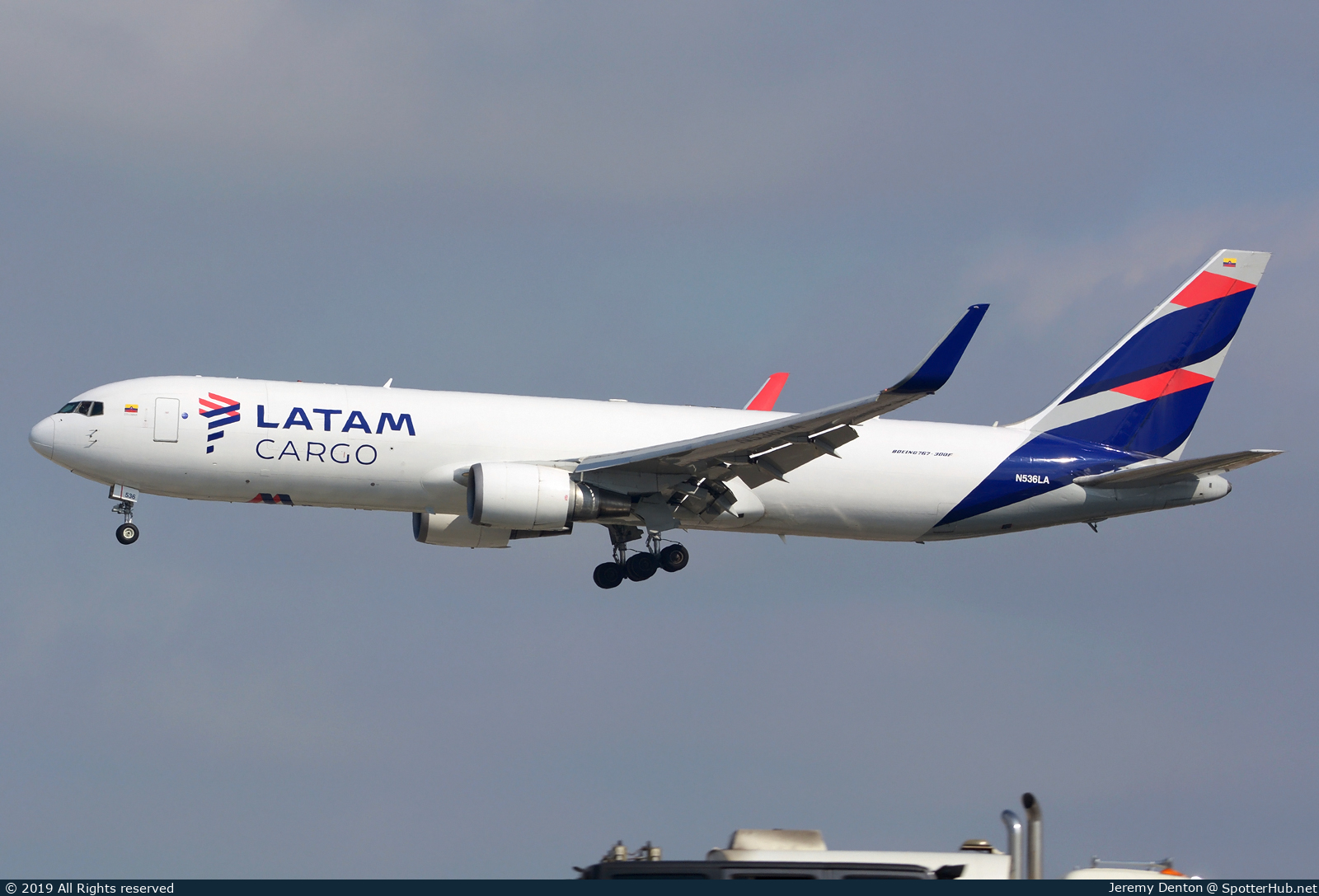 Photo of N536LA - Boeing 767-316F(ER) operated by LATAM Cargo Colombia