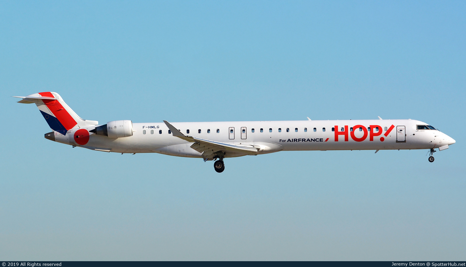 Photo of F-HMLG - Bombardier CRJ-1000EL operated by Air France (opb Brit Air)