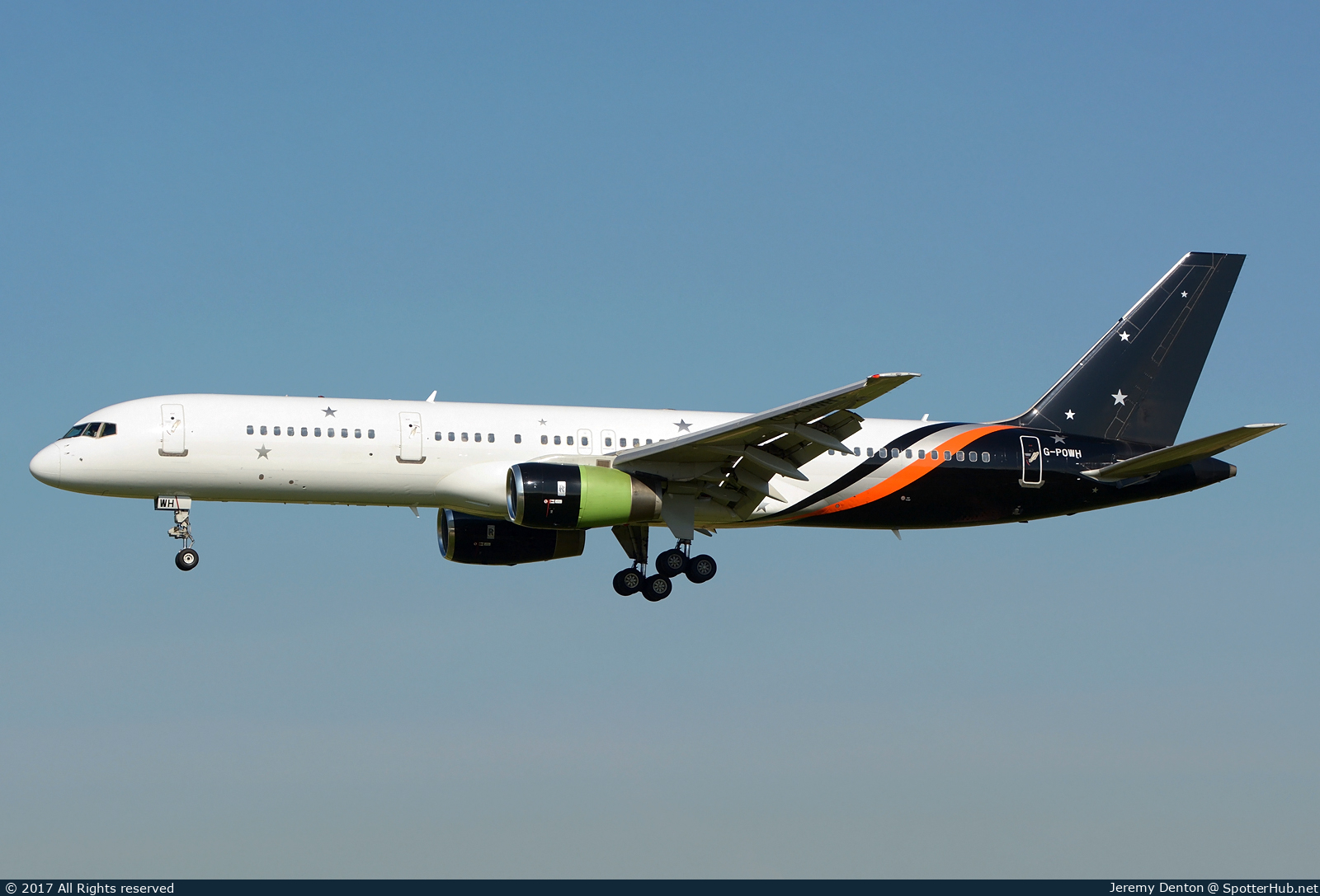 Photo of G-POWH - Boeing 757-256 operated by Jet2 (opb Titan Airways)