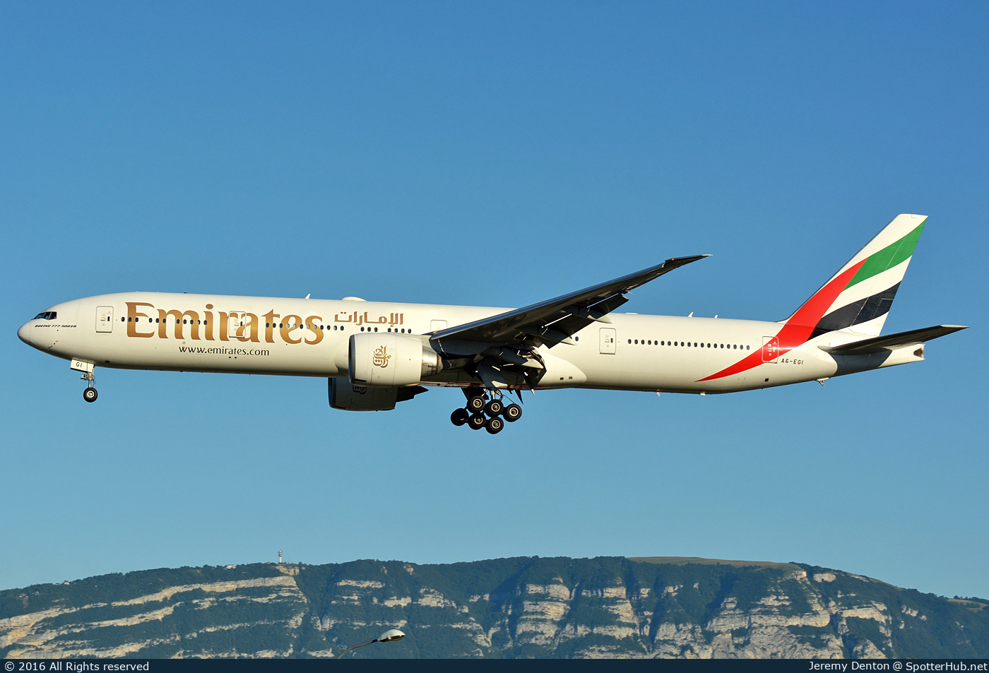 Photo of A6-EGI - Boeing 777-31H(ER) operated by Emirates