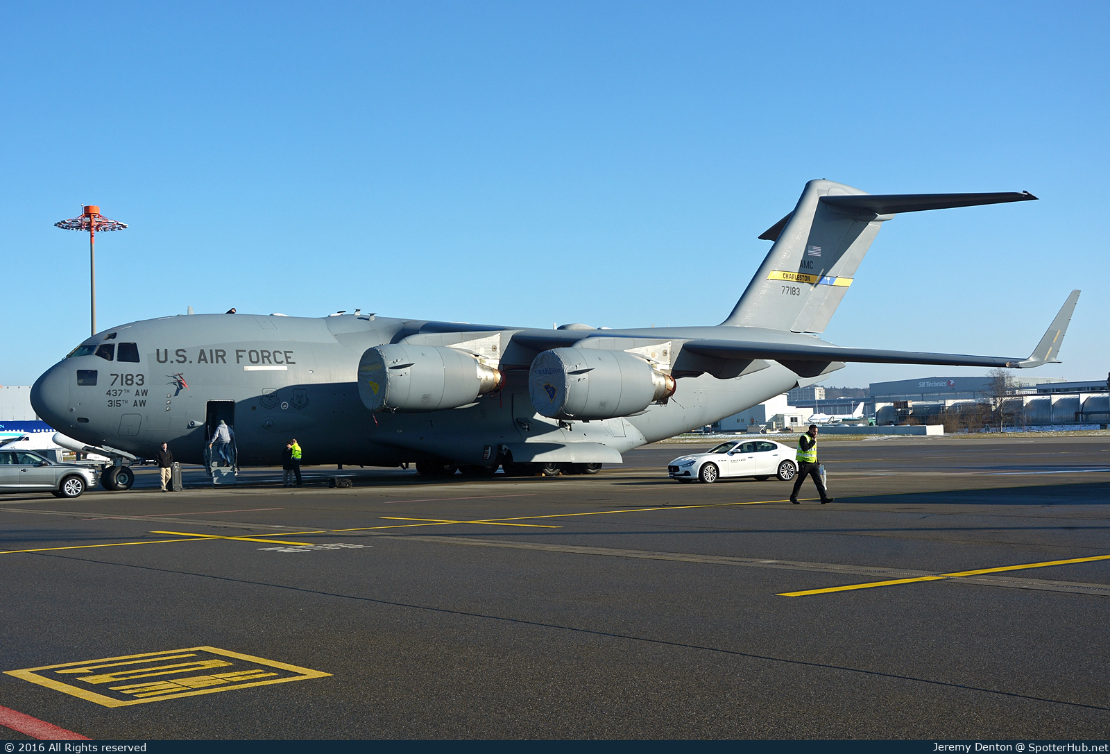 Photo of 07-7183 - Boeing C-17A Globemaster III operated by US Air Force