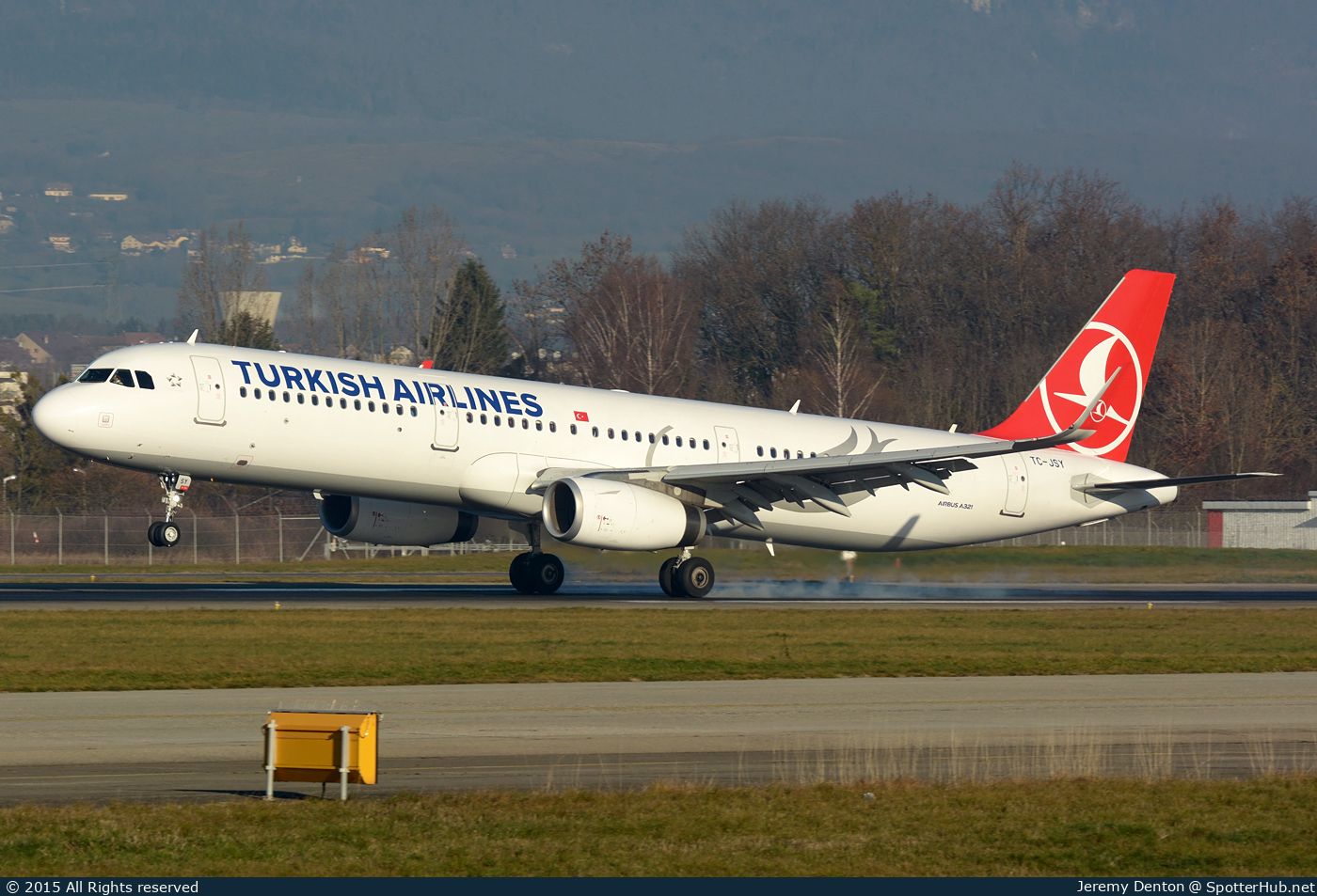 Photo of TC-JSY - Airbus A321-231 operated by Turkish Airlines